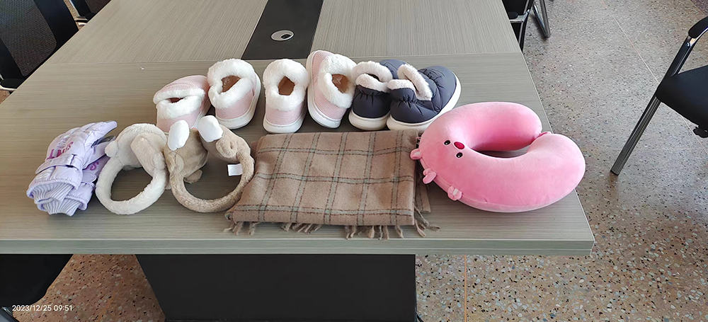 1703470783788764.jpg 圣诞2.jpg